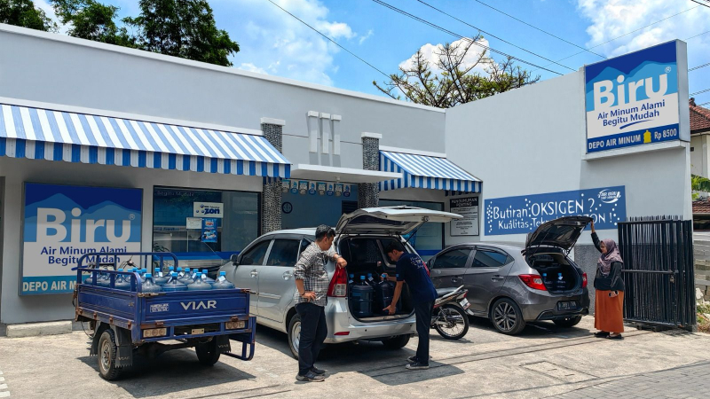 Air Minum Biru - TOP Brand Award 2025